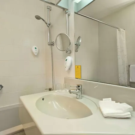 Wyndham Garden 4* Kassel