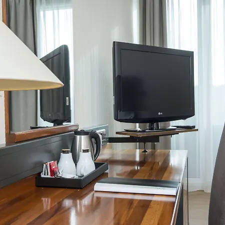 Wyndham Garden Hotel