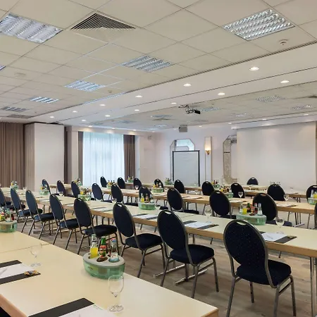 Wyndham Garden 4* Kassel