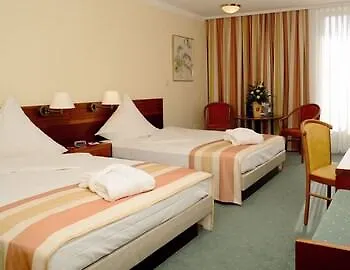 Wyndham Garden 4* كاسيل