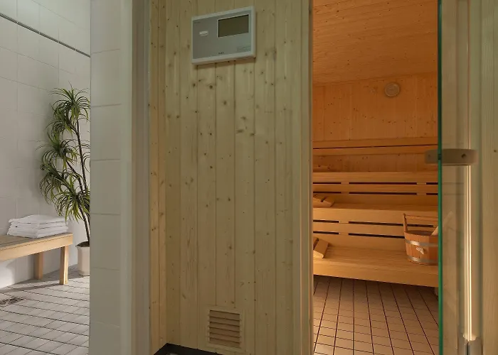 Hotel Wyndham Garden 4*