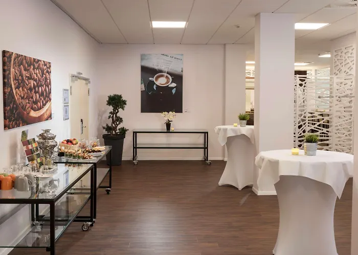 Hotel Wyndham Garden 4*